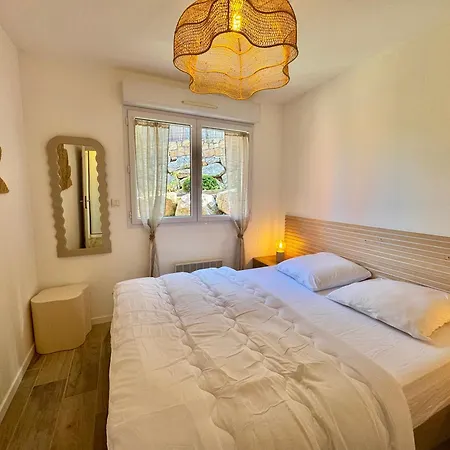 Deux Pieces Confort Sur Les Hauteurs De