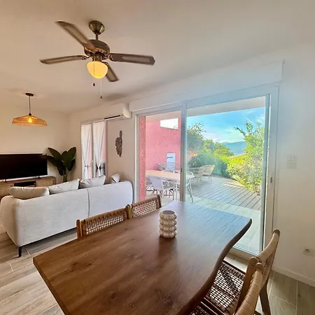 Deux Pieces Confort Sur Les Hauteurs De Apartment Propriano (Corsica)